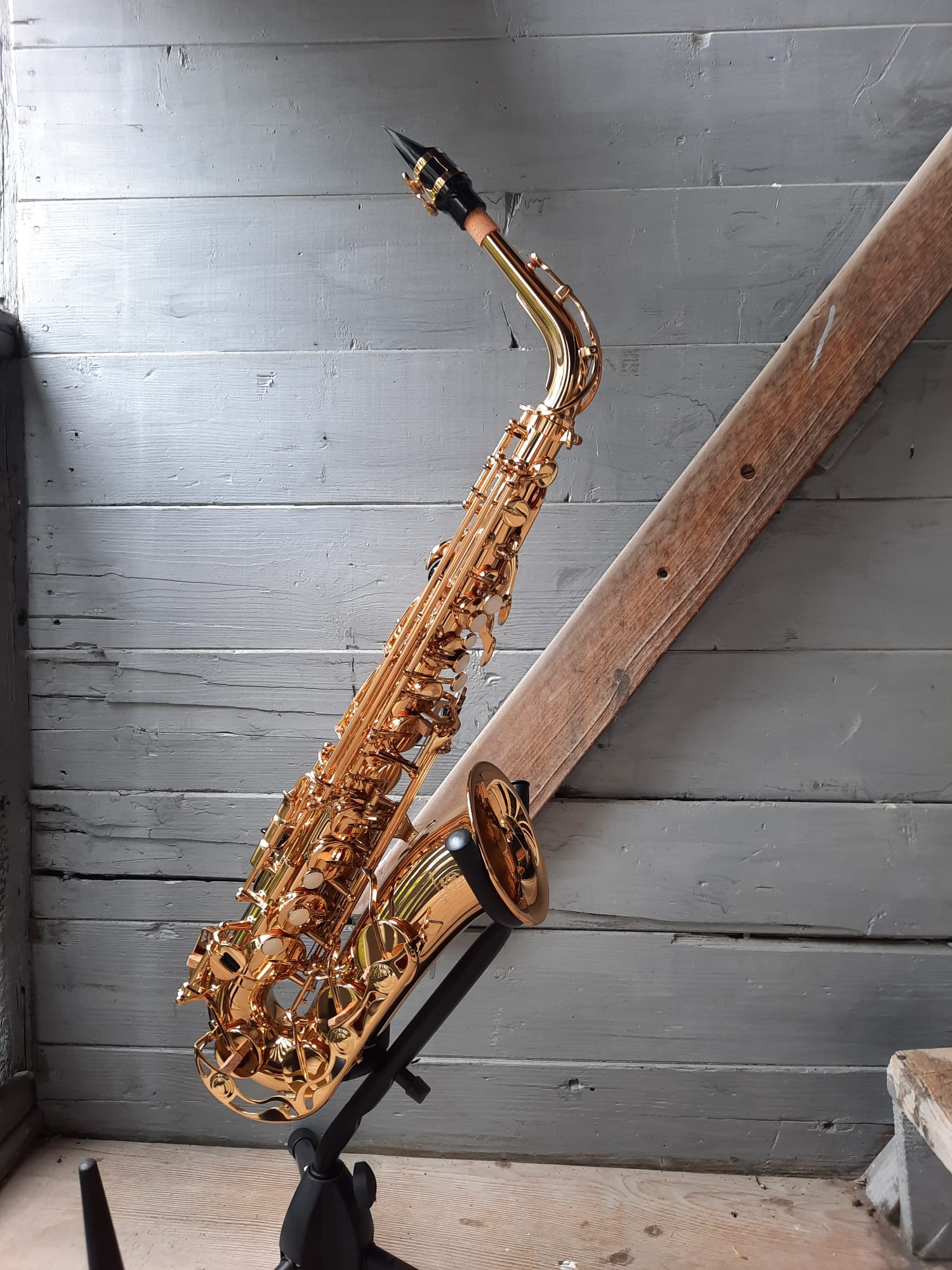 Saxofonul, „juniorul” familiei instrumentelor de suflat